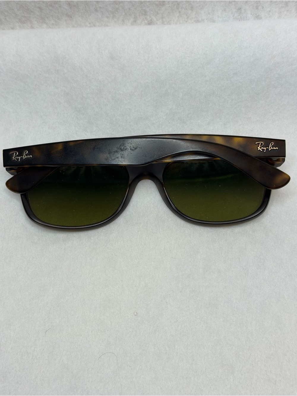 Ray-Ban Polarized rb2132 New Wayfarer Sunglasses